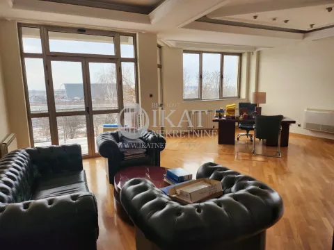 Rent, office space, 300m², Bežanija, Beograd
