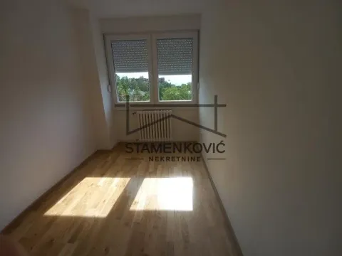 Prodaja, trosoban stan, 71m², Novo naselje, Novi Sad - image 7