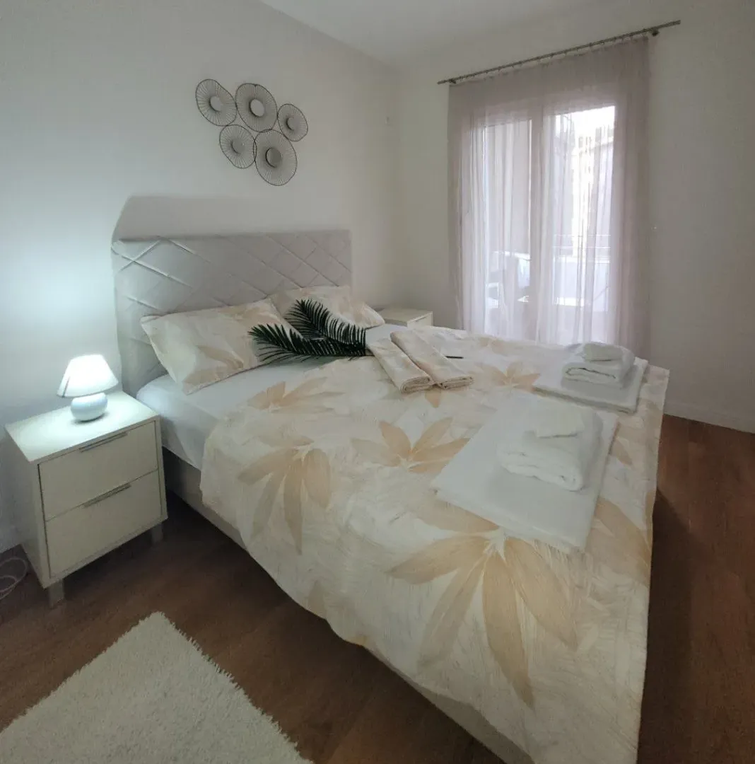 Rent, one bedroom apartment, 47m², Central Point, Podgorica