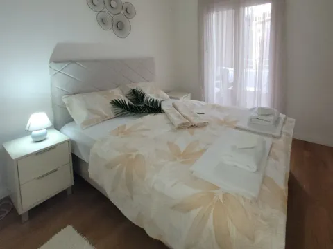 Rent, one bedroom apartment, 47m², Central Point, Podgorica - image 8