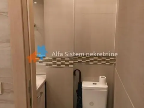 Rent, three bedroom apartment, 90m², Stari Grad, Beograd - image 16