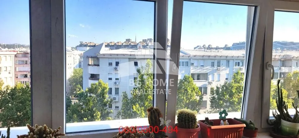 Prodaja, trosoban stan, 135m², Novi Beograd Sve Podlokacije, Beograd