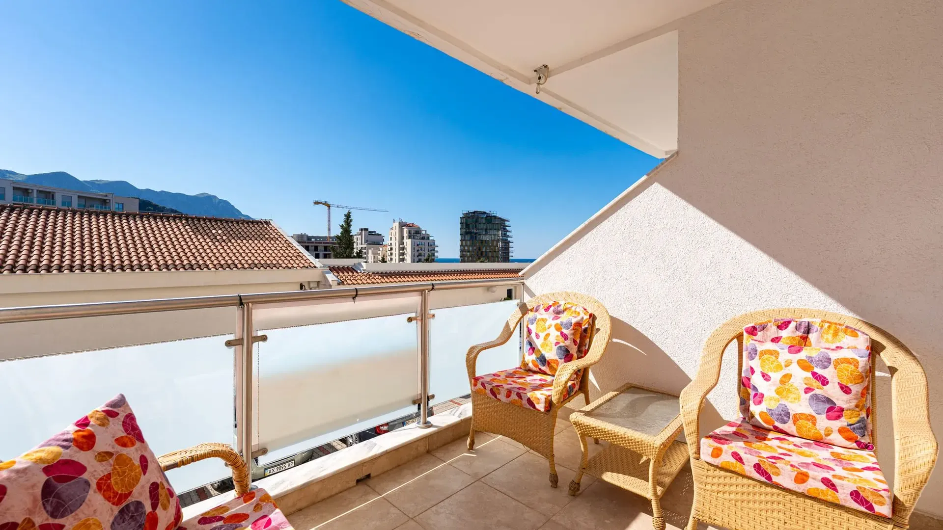 Sale, two bedroom apartment, 79m², Bečići, Budva