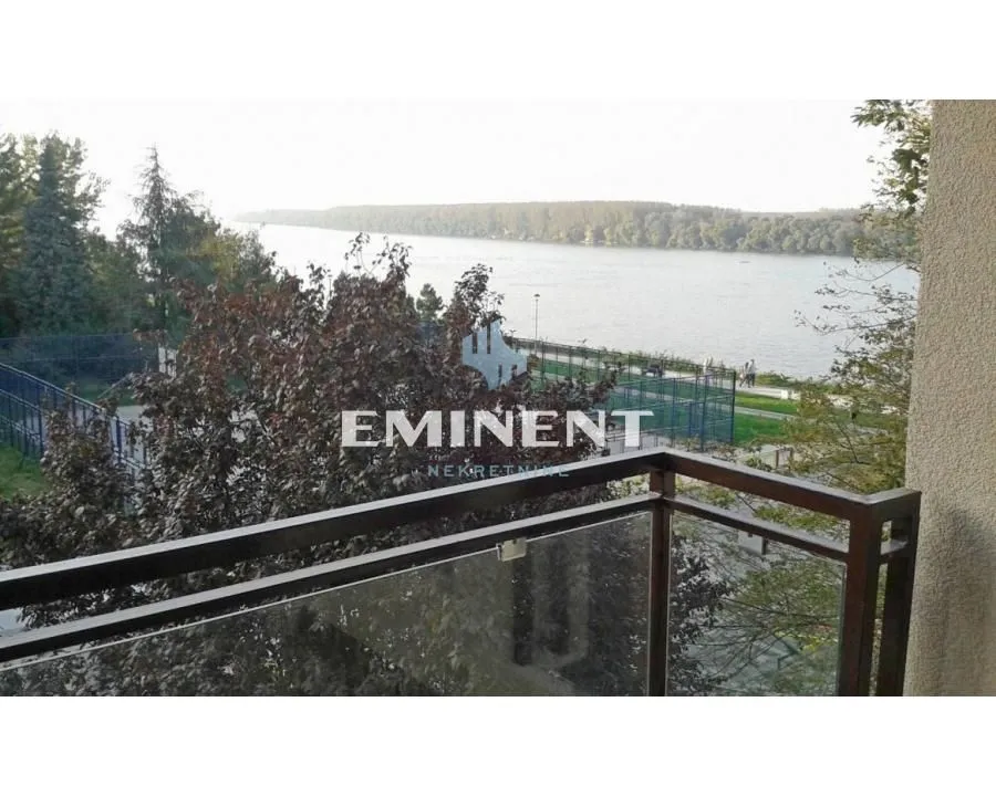 Rent, two bedroom apartment, 65m², Stari Grad, Beograd