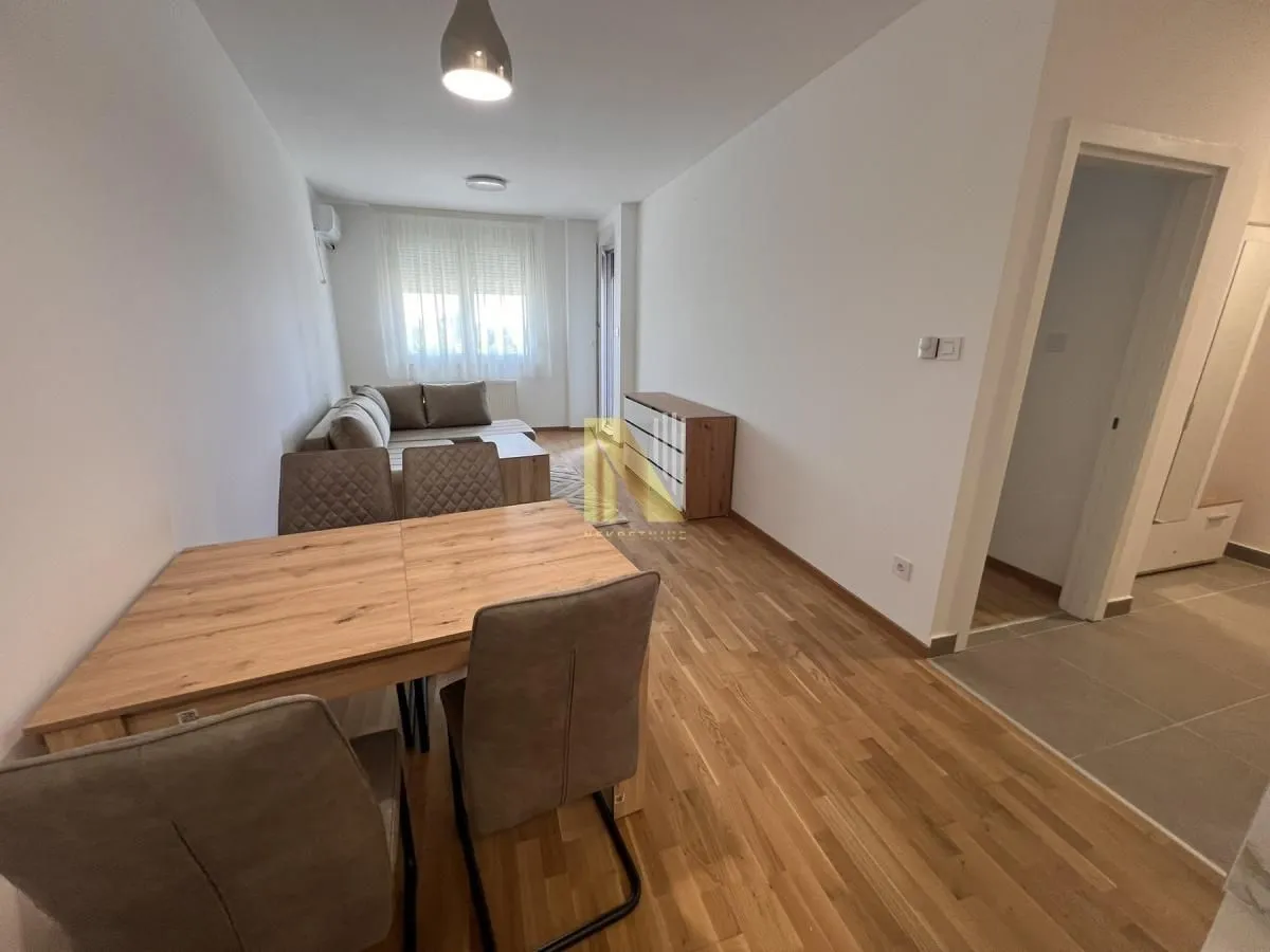 Rent, two bedroom apartment, 49m², Avijatičarsko naselje, Novi Sad Sve Podlokacije