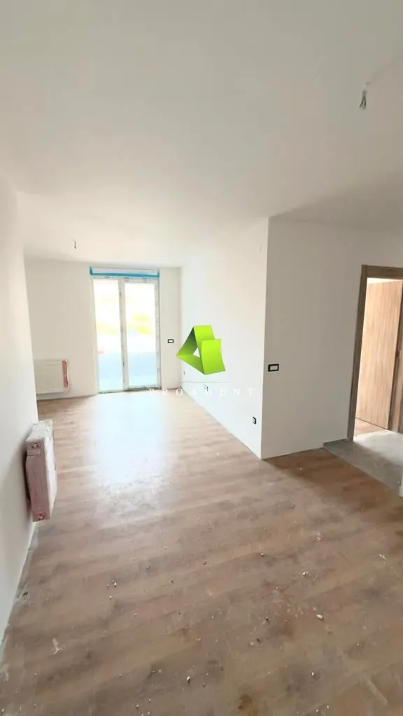 Prodaja, trosoban stan, 65m², Medijana, Niš