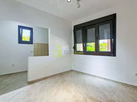 Izdavanje, poslovni prostor, 100m², Masline, Podgorica - image 3