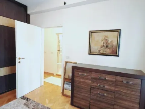 Rent, three bedroom apartment, 77m², Banovo Brdo, Beograd - image 15