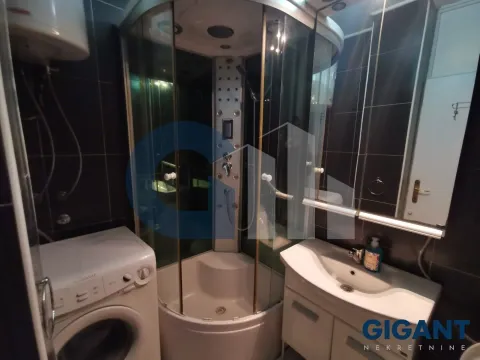 Sale, two bedroom apartment, 65m², Novi Beograd Blok 21, Novi Beograd Sve Podlokacije - image 11