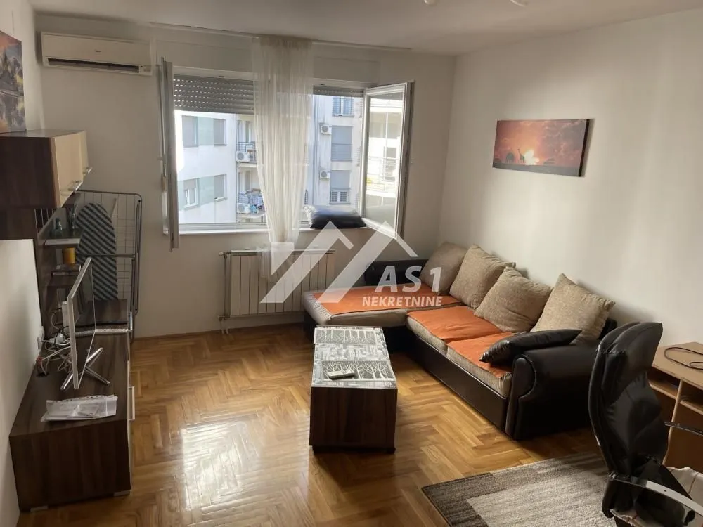 Izdavanje, jednosoban stan, 41m², Telep, Novi Sad Sve Podlokacije