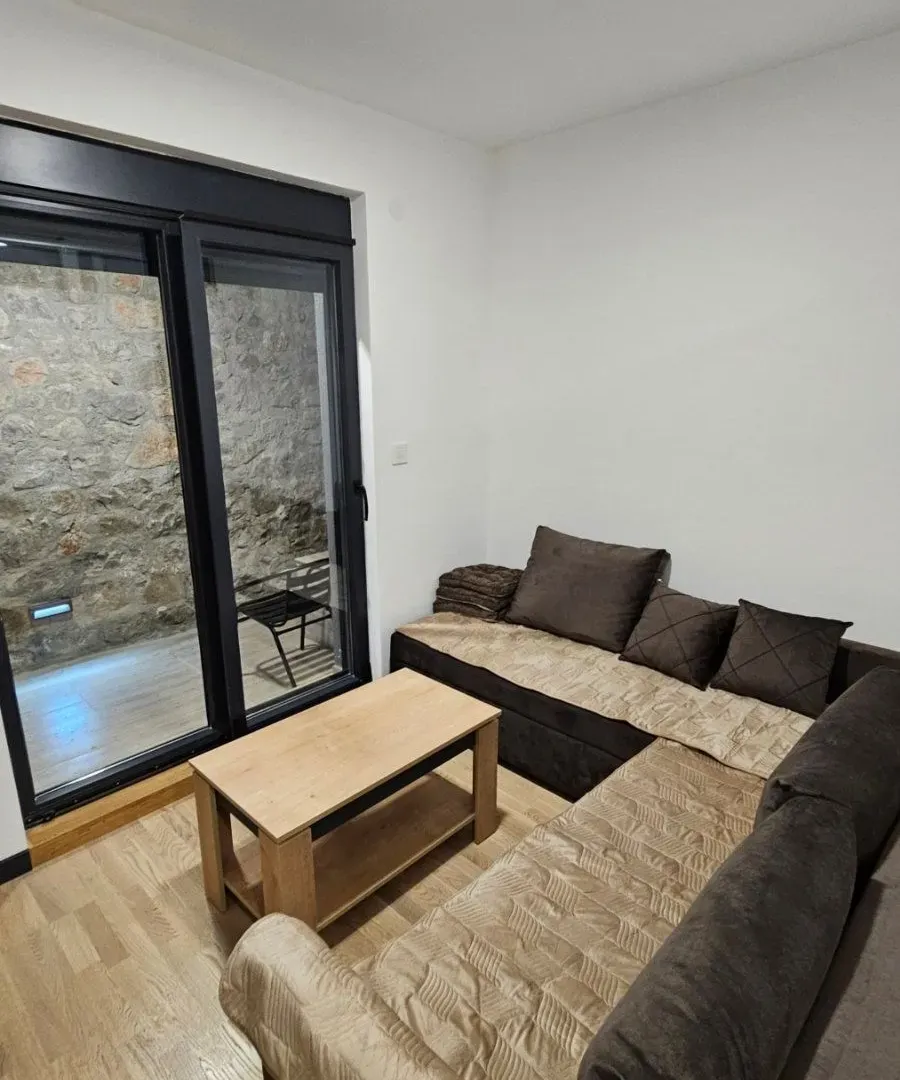 Rent, one bedroom apartment, 37m², Gorica C, Podgorica