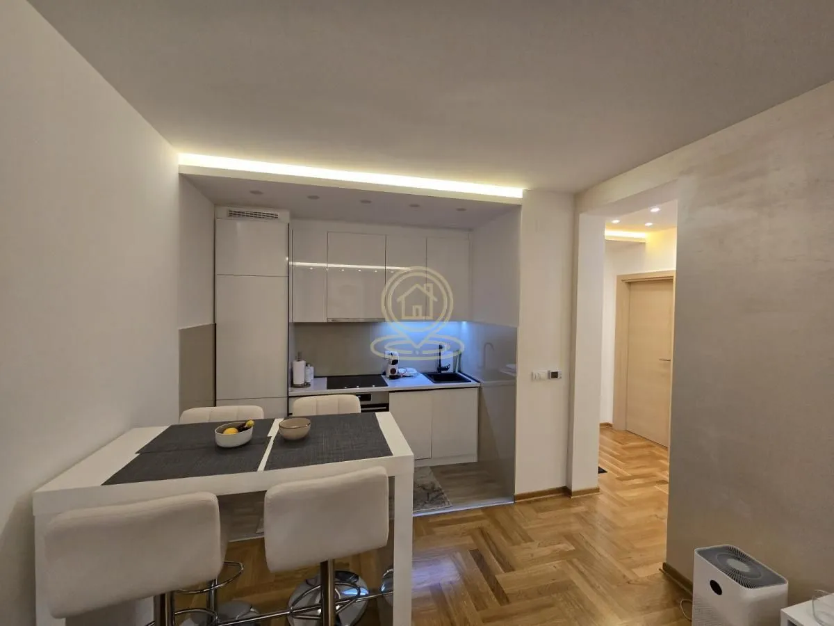 Rent, two bedroom apartment, 47m², Zemun Gornji Grad, Zemun Sve Podlokacije