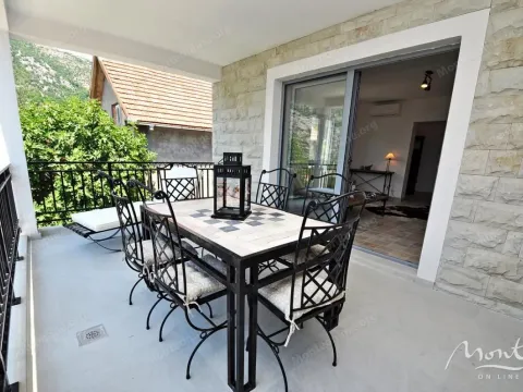 Prodaja, poslovni prostor, 570m², Risan, Kotor - image 36