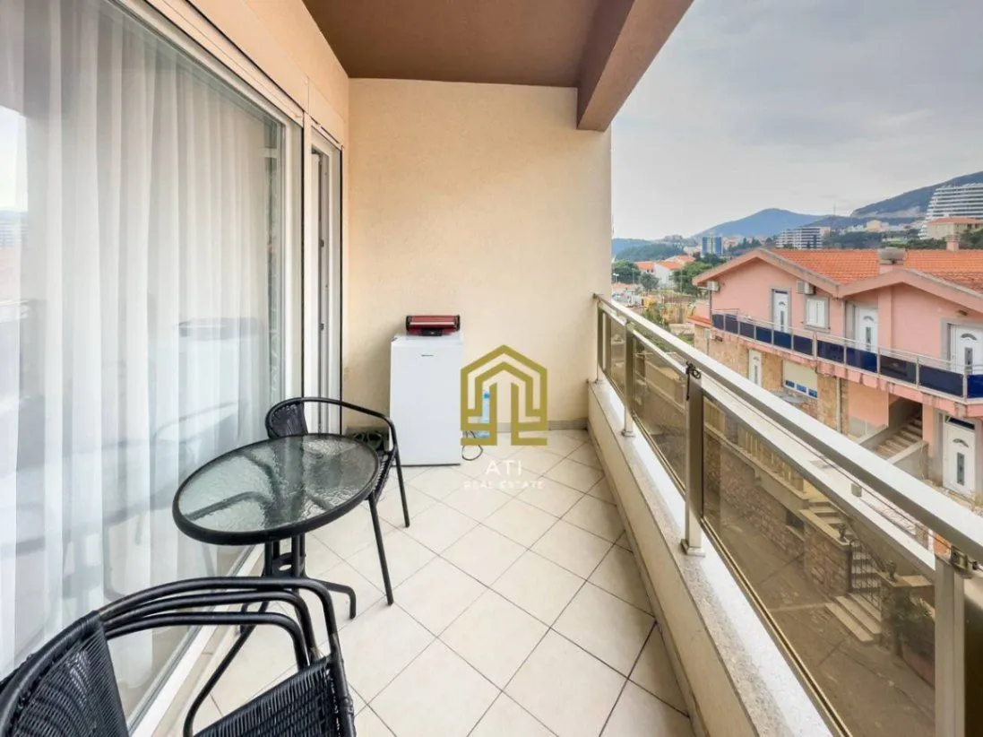 Prodaja, dvosoban stan, 67m², Bečići, Budva