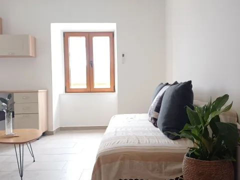 Rent, one bedroom apartment, 55m², Lepetani, Tivat - image 16