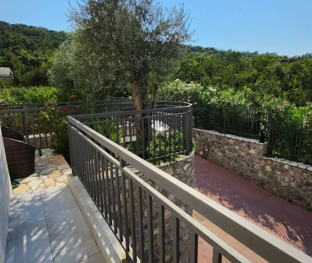 Prodaja, jednosoban stan, 77m², Đuraševići, Tivat