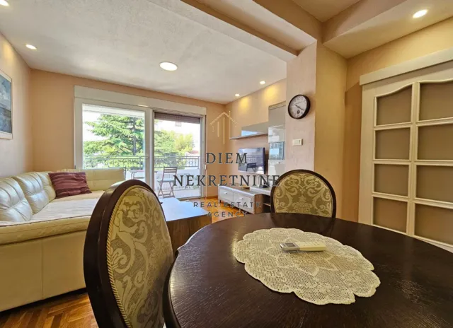 Rent, two bedroom apartment, 60m², Centar, Bar