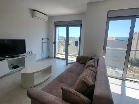 Sale, two bedroom apartment, 63m², Krašići, Tivat