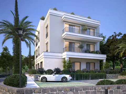Prodaja, stan, 32m², Tivat, Crna Gora - image 2