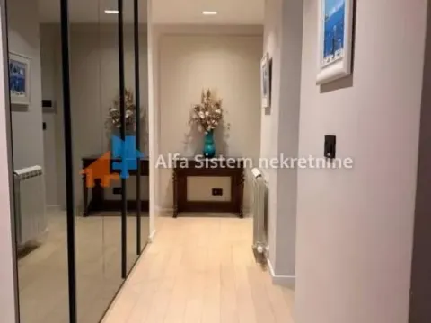 Rent, four bedroom apartment, 103m², Stari Grad, Beograd - image 10
