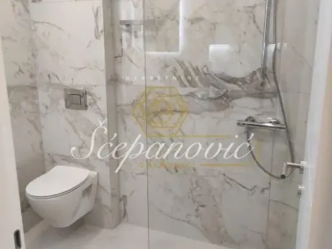 Prodaja, kuća, 280m², Sremska Kamenica, Petrovaradin - image 19