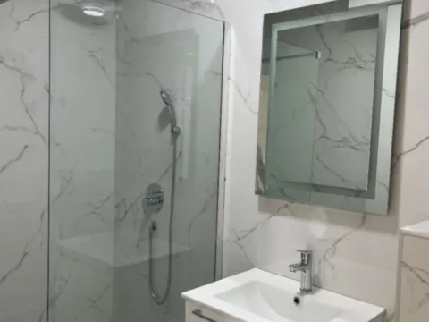 Prodaja, trosoban stan, 110m², Centar, Bar - image 10