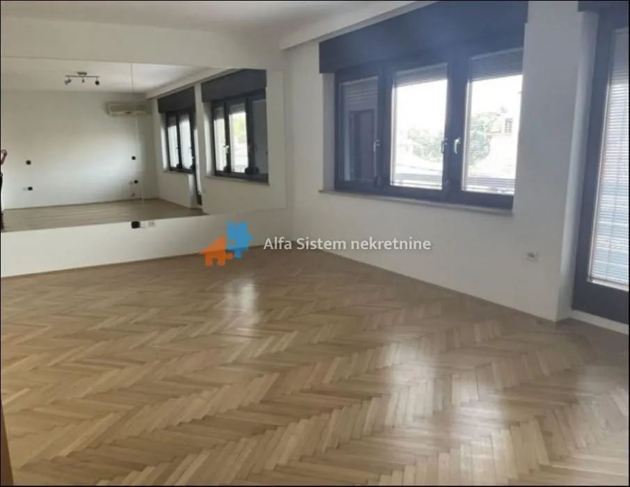 Rent, house, 360m², Voždovačka Crkva, Voždovac Sve Podlokacije