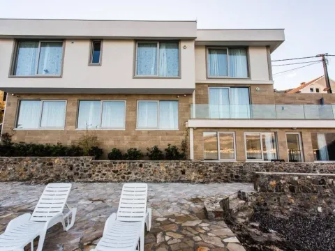 Prodaja, kuća, 240m², Krašići, Tivat - image 2