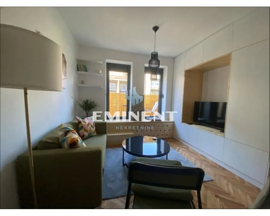 Rent, apartment, 40m², Kalenić Pijaca, Vračar Sve Podlokacije