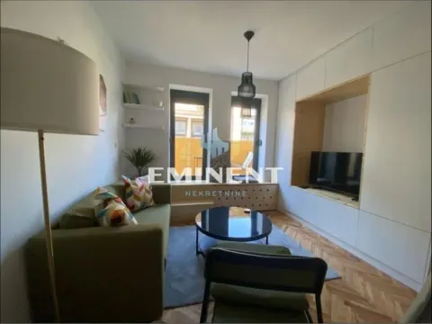Izdavanje, stan, 40m², Kalenić Pijaca, Vračar Sve Podlokacije - image 3