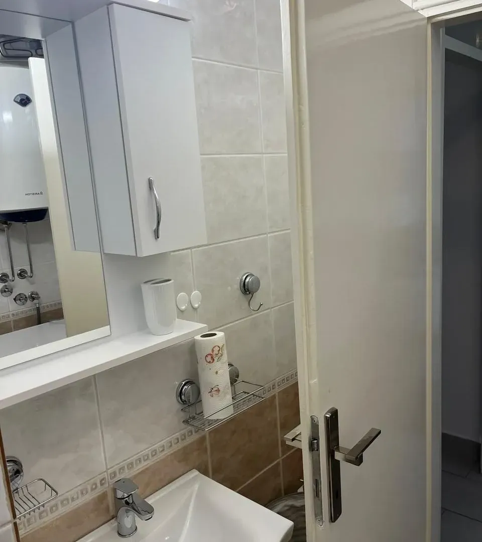 Izdavanje, jednosoban stan, 37m², City Kvart, Podgorica