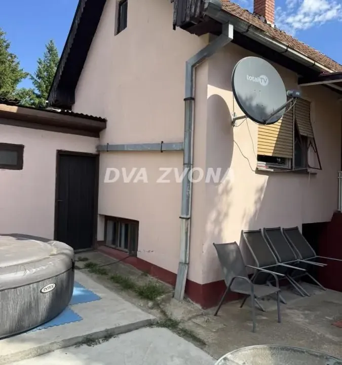 Sale, house, 38m², Čortanovci, Inđija