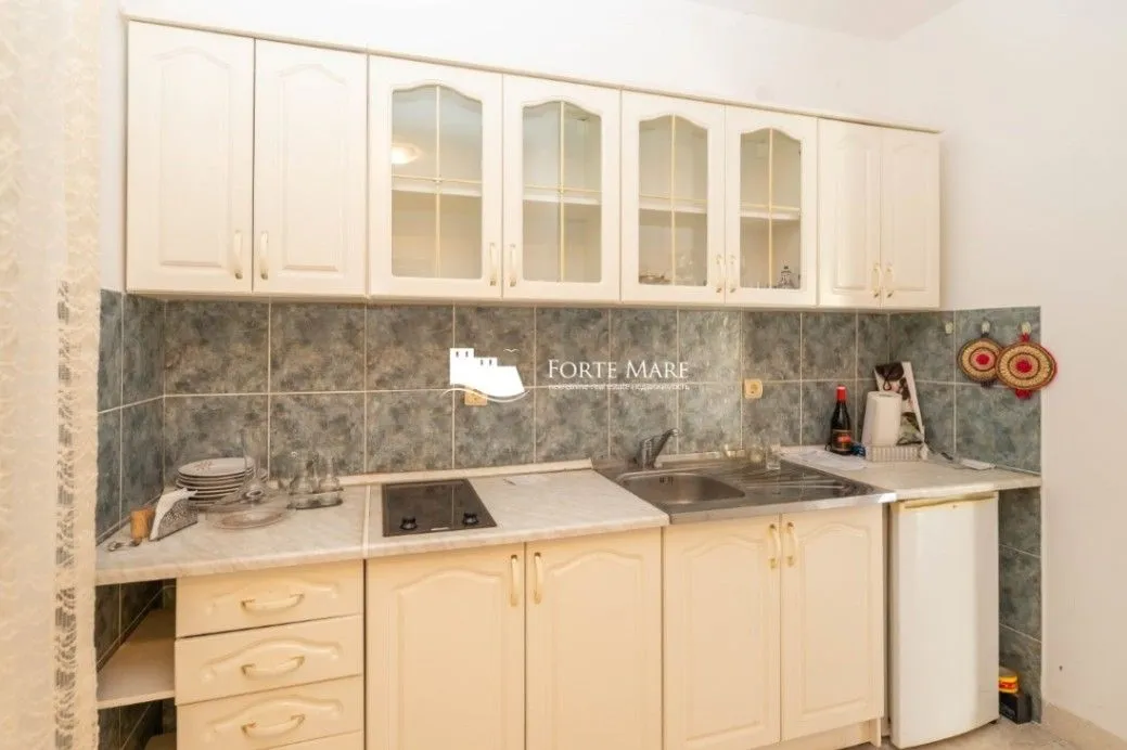 Prodaja, kuća, 252m², Topla, Herceg Novi