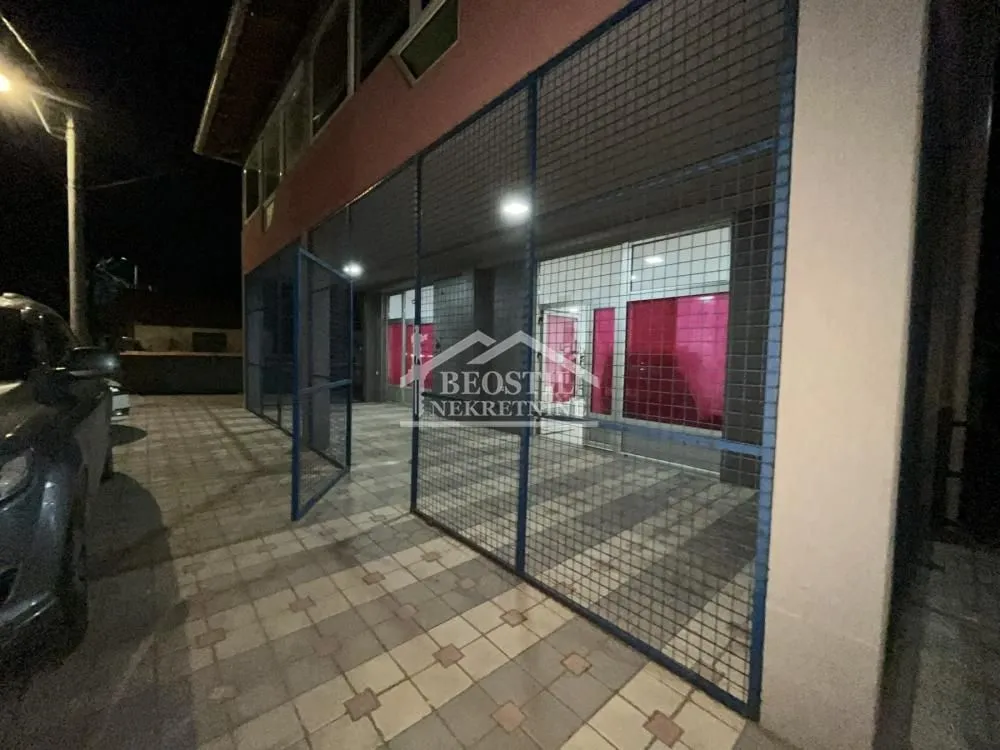 Rent, office space, 151m², Carina, Smederevo