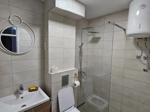 Izdavanje, jednosoban stan, 41m², Preko Morače, Podgorica - image 6