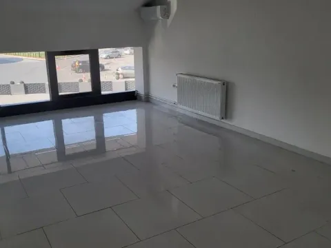 Izdavanje, poslovni prostor, 1148m², Palilula Sve Podlokacije, Beograd - image 9