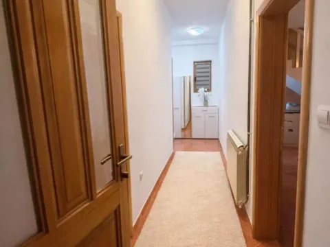 Rent, three bedroom apartment, 120m², Zabjelo, Podgorica - image 2