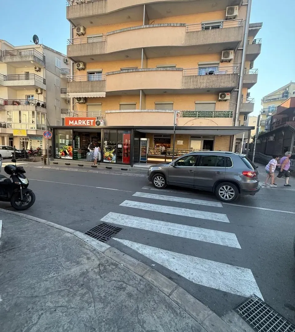 Sale, studio apartment, 35m², Velji Vinogradi, Budva