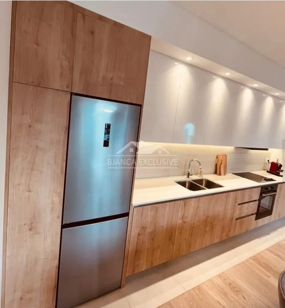 Prodaja, četvorosoban stan, 109m², Savski Venac, Beograd