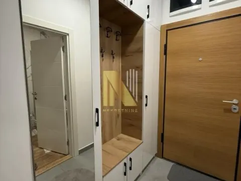 Izdavanje, dvosoban stan, 37m², Adamovićevo Naselje, Novi Sad Sve Podlokacije - image 7