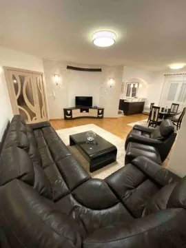 Rent, three bedroom apartment, 120m², City Kvart, Podgorica - image 2
