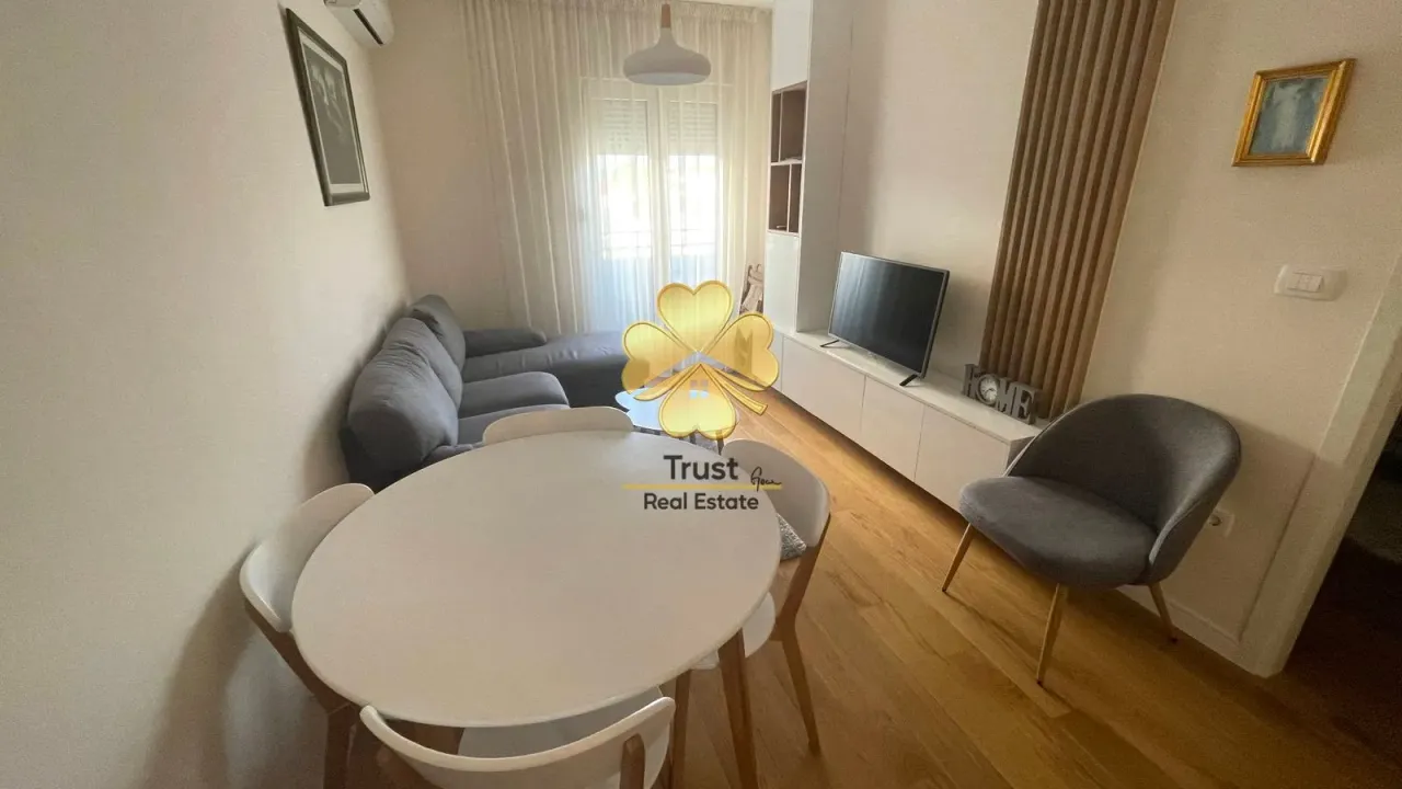 Rent, one bedroom apartment, 45m², City Kvart, Podgorica