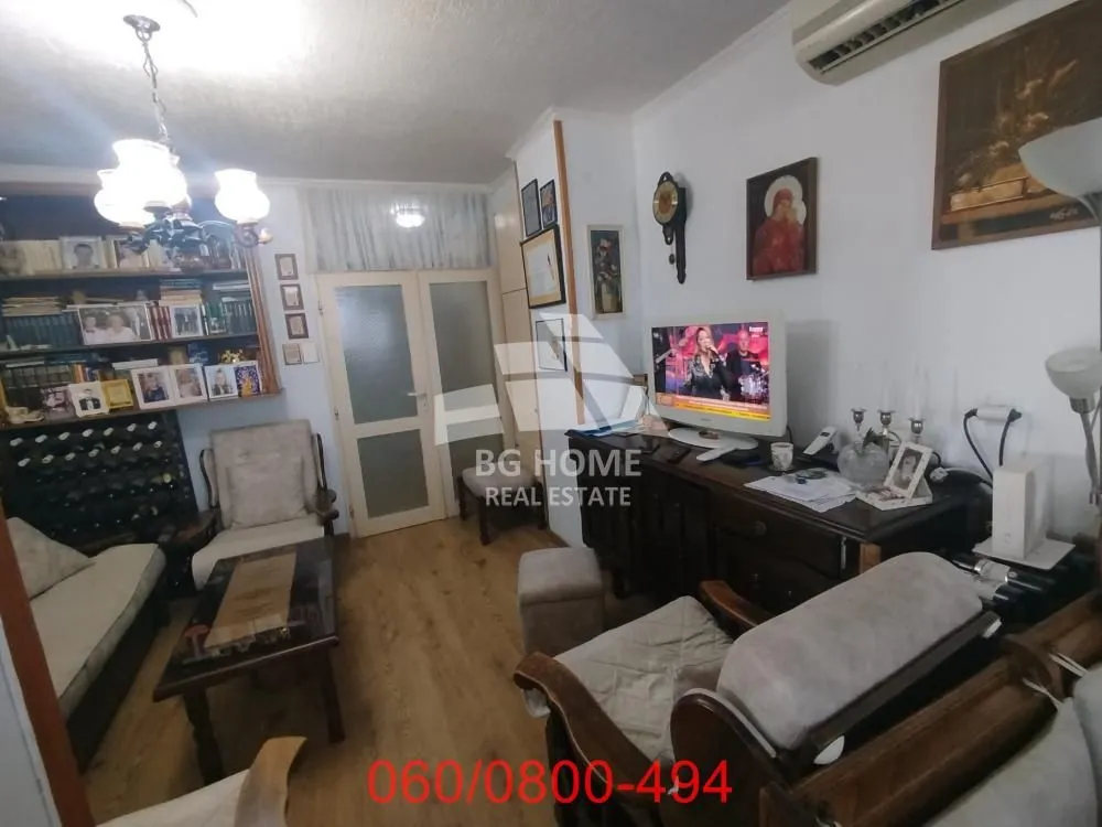 Sale, two bedroom apartment, 62m², Zemun Gornji Grad, Zemun Sve Podlokacije