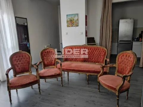 Stan in Novi Beograd Blok 64