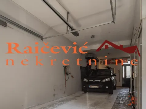 Izdavanje, poslovni prostor, 152m², Voždovac Sve Podlokacije, Beograd - image 20