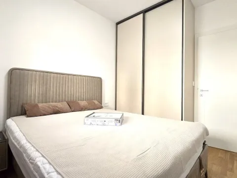 Prodaja, stan, 46m², Stari Aerodrom, Podgorica - image 7