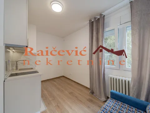 Izdavanje, jednosoban stan, 18m², Čukarica, Beograd - image 7