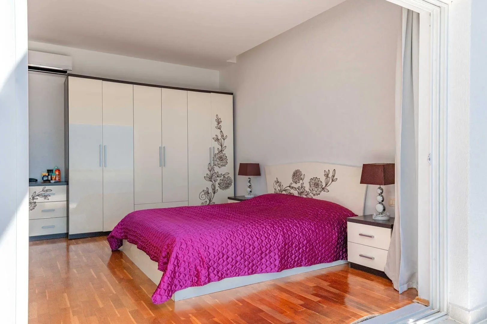 Prodaja, kuća, 380m², Krimovica, Kotor
