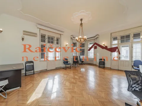 Sale, apartment, 203m², Centar, Kruševac - image 9