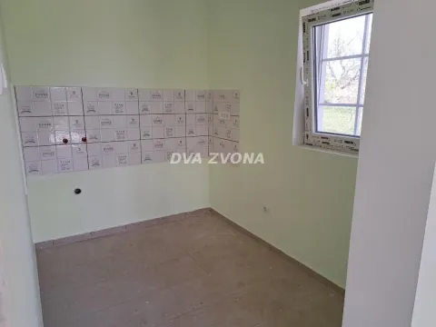 Prodaja, kuća, 35m², Čortanovci, Inđija - image 5